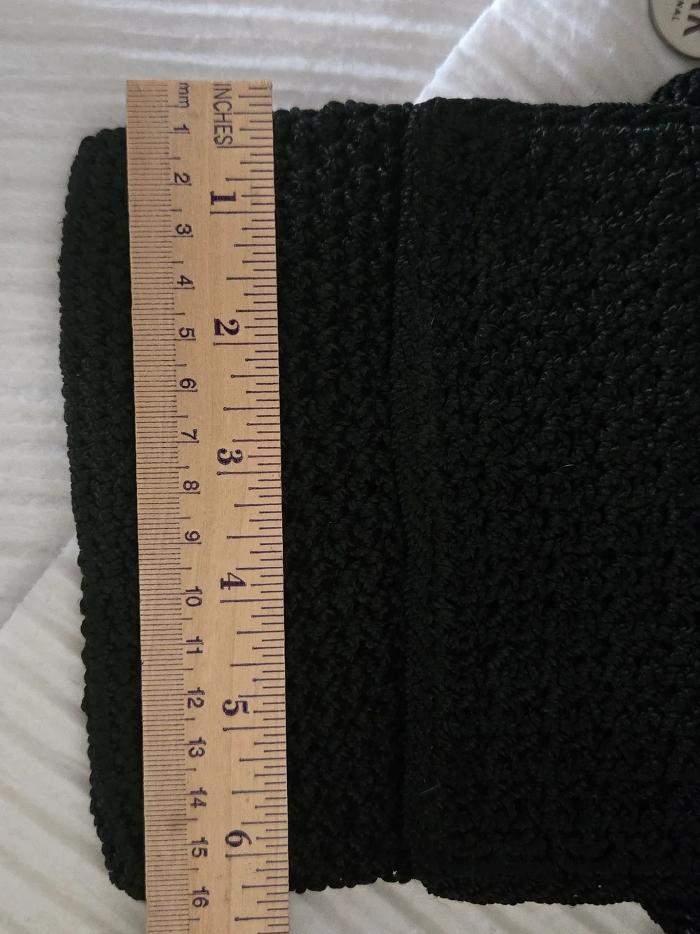 The Sak sak black